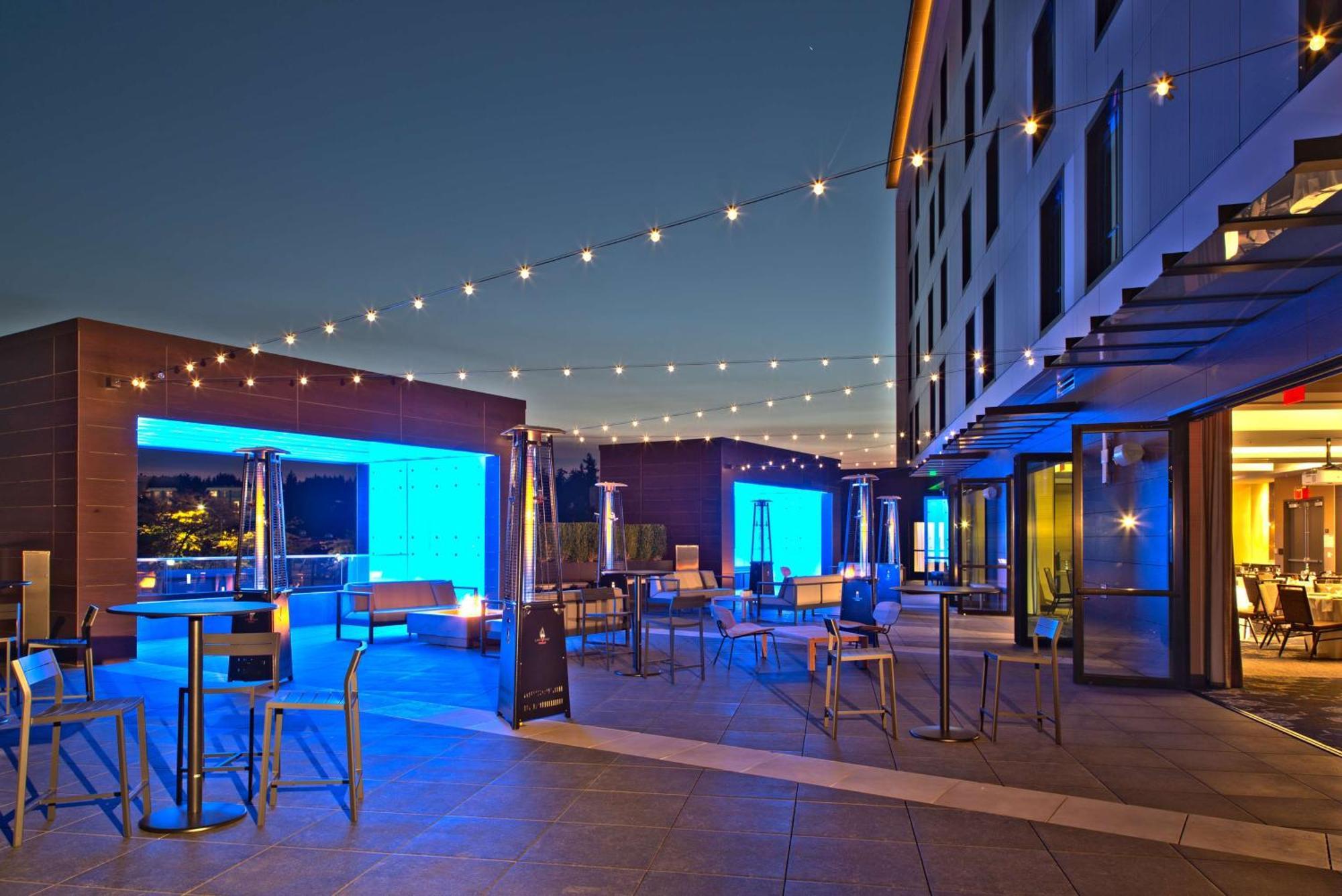 Hilton Garden Inn Redmond Wa Екстериор снимка